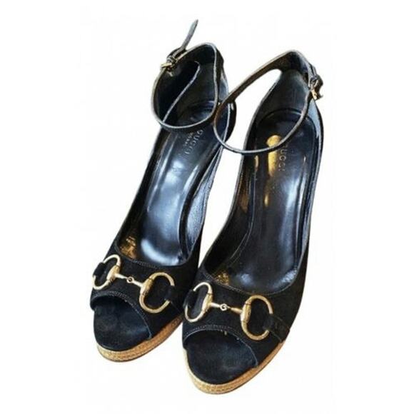 Gucci Horsebit Wedge Sandals in Black Patent Leather - Size 38.5 - Picture 1 of 5